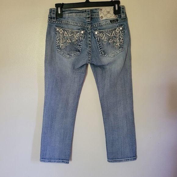 Miss Me JE8131C Embellished  Signature Cropped Skinny Jeans Size 26 - Picture 11 of 16